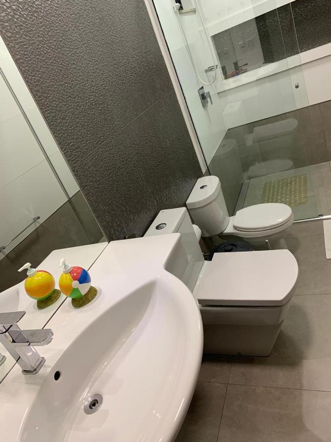 Casa Moderna No Centro Proxima A Atracoes Turisticas Villa Foz do Iguacu Ngoại thất bức ảnh