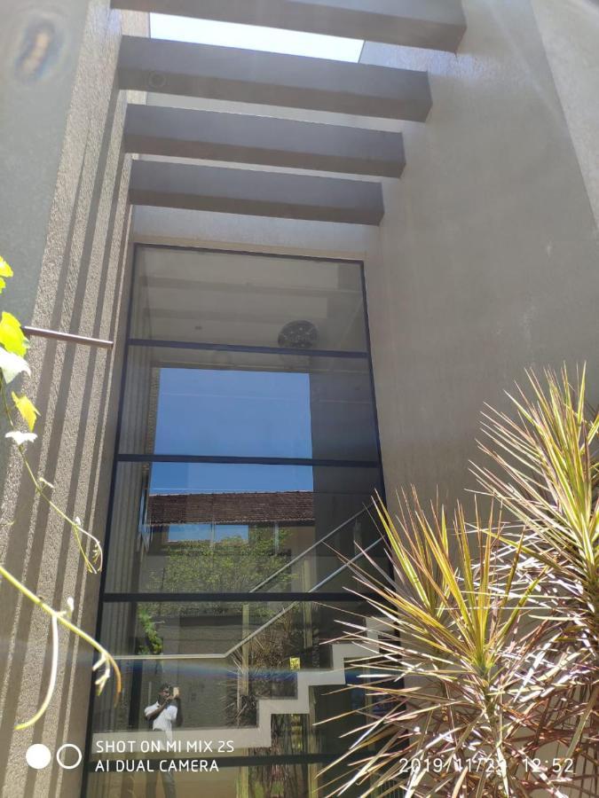 Casa Moderna No Centro Proxima A Atracoes Turisticas Villa Foz do Iguacu Ngoại thất bức ảnh
